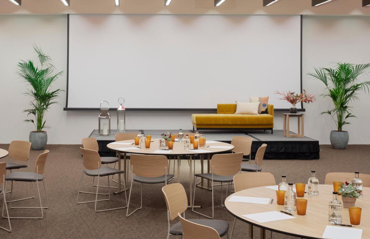 Hotel Me Barcellona Esterno foto The conference room